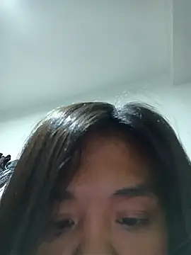 YunaBigCock online show from July 8, 2026, 4:24 am
