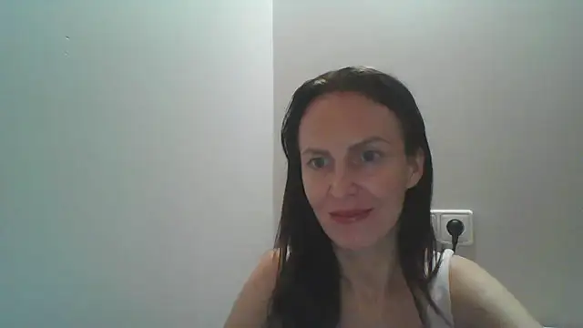 AnnaTight online show from July 26, 2026, 9:00 pm