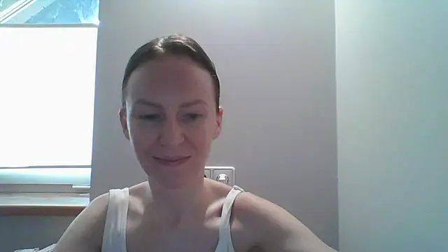 AnnaTight online show from July 3, 2026, 8:54 am