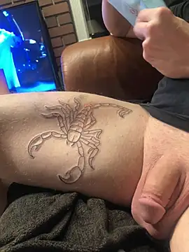 Snapshot of SALACIOUSTOPDOG chatting on March 24, 2026, 4:23 am SALACIOUSTOPDOG online show from March 24, 2026, 4:23 am