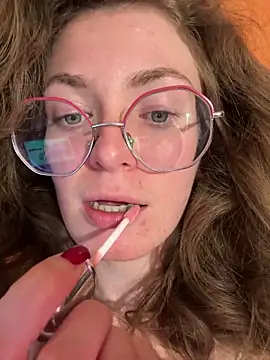 Hii Adel online show from March 28, 2026, 9:38 pm