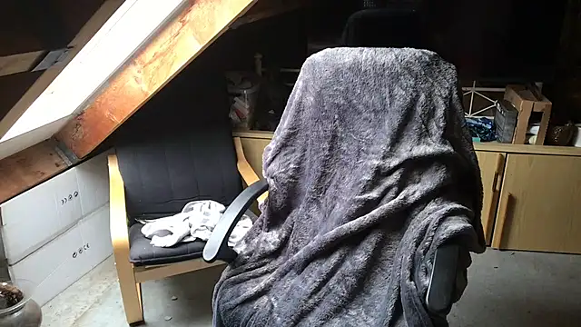 Densco1984 online show from March 13, 2026, 10:53 am