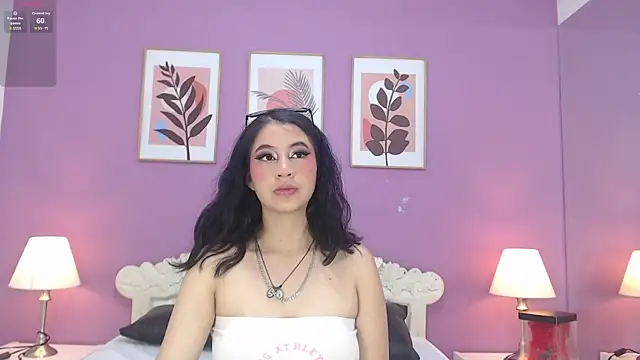 YayaQueen online show from May 8, 2026, 11:47 am