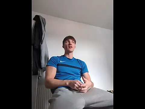 HornyKing2969 online show from April 10, 2026, 12:01 pm