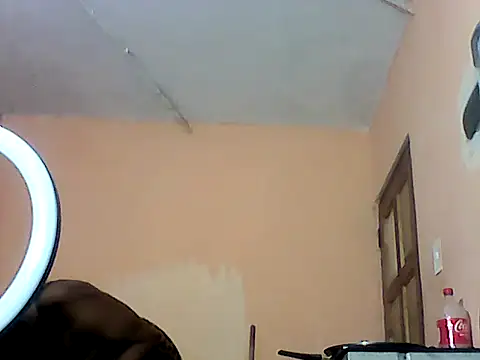 wildthroat online show from March 11, 2026, 10:42 am