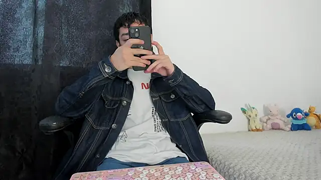 finn jackson online show from May 20, 2026, 8:39 pm