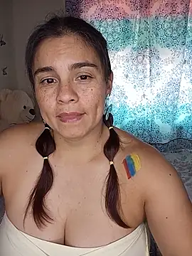 Snapshot of BettyBoo_w chatting on June 27, 2026, 7:31 pm BettyBoo w online show from June 27, 2026, 7:31 pm