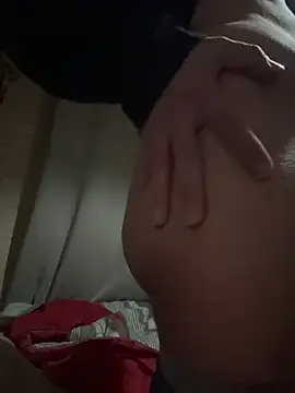 Snapshot of Cr1sXPorn chatting on June 17, 2026, 4:23 am Cr1sXPorn online show from June 17, 2026, 4:23 am