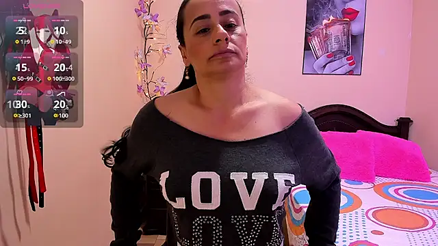 sara florez12 online show from July 27, 2026, 11:06 am