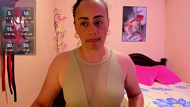 sara florez12 online show from July 17, 2026, 11:29 am