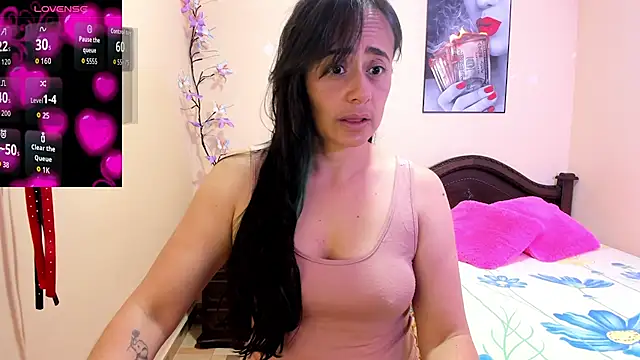 sara florez12 online show from July 22, 2026, 11:01 am