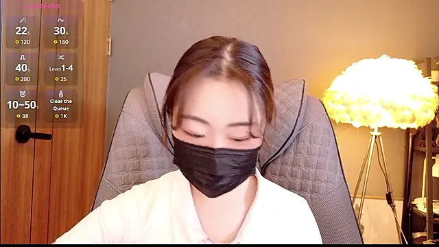 Snapshot of Berry_Chuu chatting on March 19, 2026, 5:13 pm Berry Chuu online show from March 19, 2026, 5:13 pm