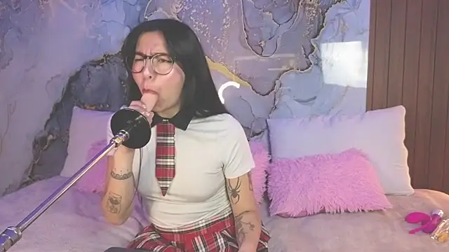 abbycandhy online show from June 16, 2026, 2:17 pm