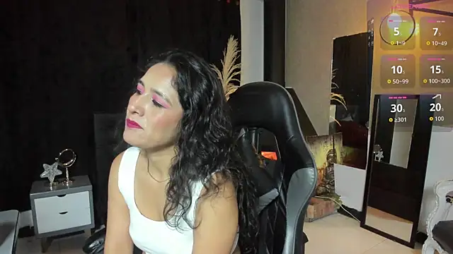 Snapshot of Vicky_Angeel chatting on July 19, 2026, 2:42 am Vicky Angeel online show from July 19, 2026, 2:42 am