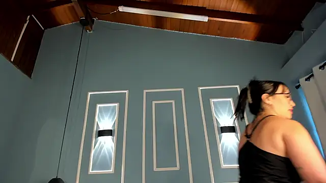 Jung-Zc online show from March 18, 2026, 8:32 pm