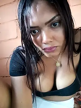 lamorenitarica2630 online show from March 7, 2026, 10:15 pm