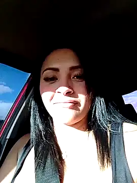 Snapshot of EstrellaSmmith chatting on March 21, 2026, 9:40 pm EstrellaSmmith online show from March 21, 2026, 9:40 pm