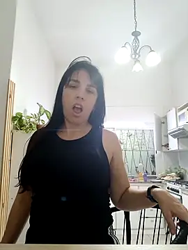 Snapshot of mel_stron chatting on May 2, 2026, 3:45 am mel stron online show from May 2, 2026, 3:45 am