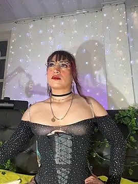 Snapshot of Naughtygirlts chatting on March 13, 2026, 9:53 pm Naughtygirlts online show from March 13, 2026, 9:53 pm