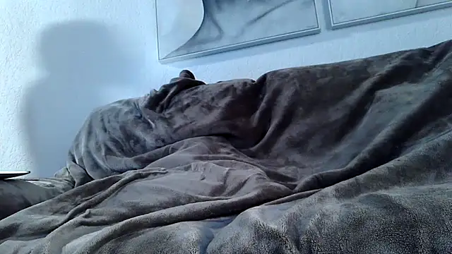 freaky couple  online show from March 17, 2026, 1:41 am