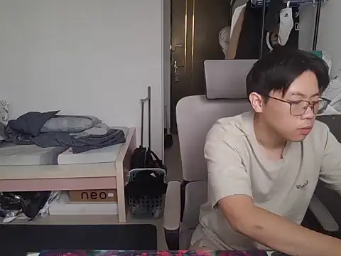 Sh-618 online show from March 9, 2026, 7:56 am