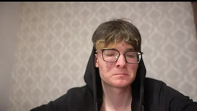 niksikor online show from April 15, 2026, 8:09 am