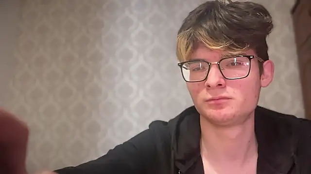 niksikor online show from April 1, 2026, 1:01 pm