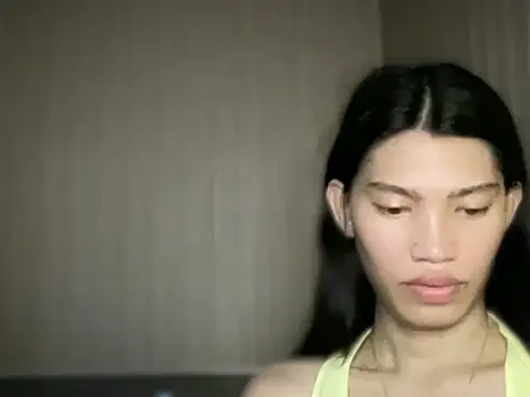 Yourgoddess jayve online show from July 16, 2026, 3:36 am