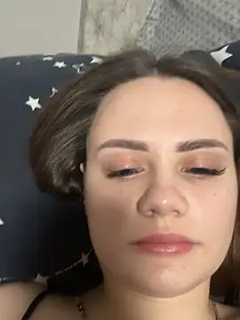 EliasynWoiues online show from March 22, 2026, 5:25 pm