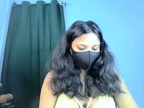Snapshot of KASHISH_SINGH_ chatting on August 4, 2026, 3:27 pm KASHISH SINGH online show from August 4, 2026, 3:27 pm
