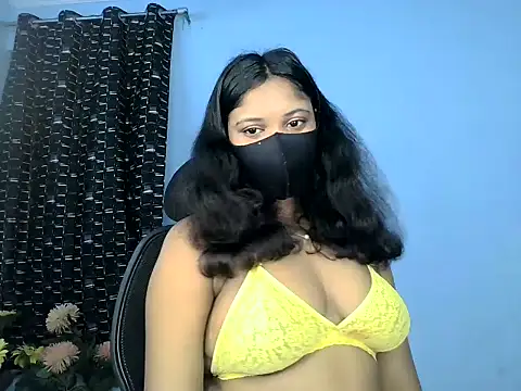 KASHISH SINGH  online show from May 25, 2026, 2:27 pm