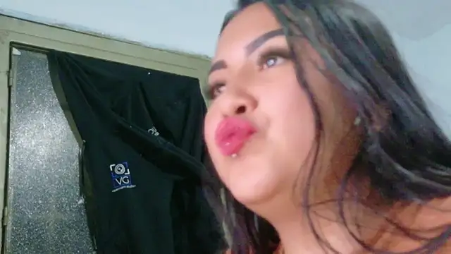 sexysofiaaa online show from March 22, 2026, 1:42 am