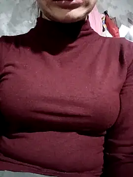 Rosie-LoveU online show from March 16, 2026, 8:07 am