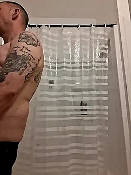 Brandon23xxxgb online show from April 30, 2026, 10:44 am