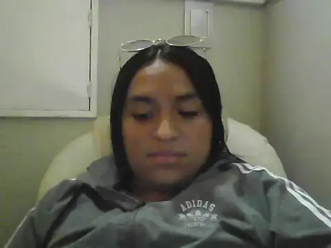 SusiHot01 online show from March 18, 2026, 3:42 am