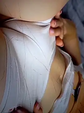 Snapshot of Gabsilva12 chatting on March 10, 2026, 5:22 am Gabsilva12 online show from March 10, 2026, 5:22 am