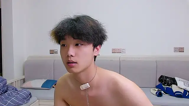 icecream-002 online show from April 2, 2026, 7:15 am