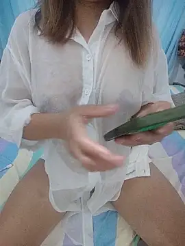 Sweet-cum425 online show from May 19, 2026, 6:04 pm