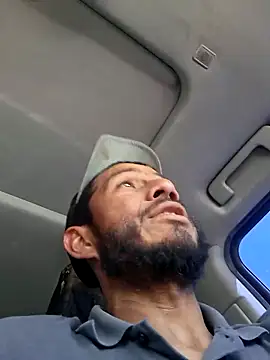 Flac012 online show from April 17, 2026, 8:22 pm