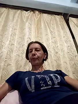 Tania9876 online show from July 23, 2026, 7:32 pm