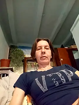 Tania9876 online show from April 26, 2026, 6:49 pm