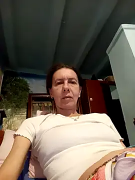 Tania9876 online show from April 13, 2026, 7:40 pm