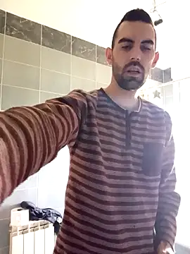 Snapshot of Pollagordita7 chatting on March 14, 2026, 11:27 am Pollagordita7 online show from March 14, 2026, 11:27 am