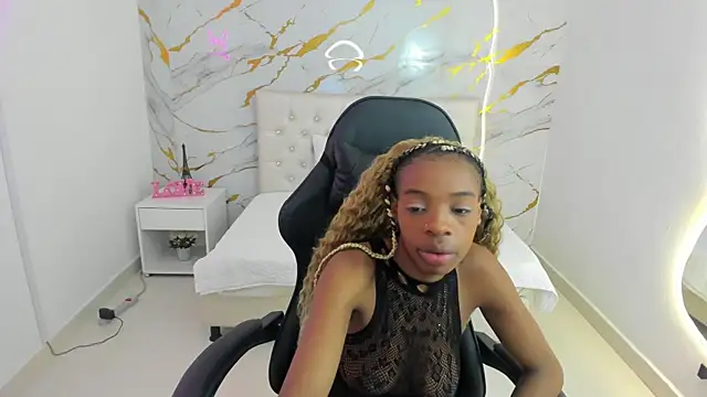 Snapshot of Sofia_echeverri chatting on May 12, 2026, 12:11 pm Sofia echeverri online show from May 12, 2026, 12:11 pm
