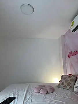 Adalyn Cute online show from April 22, 2026, 6:58 pm