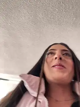 Electra Pinkk online show from April 2, 2026, 1:51 pm