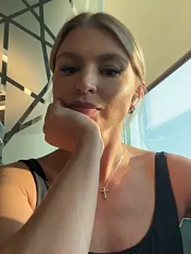 Jasmin-lady online show from March 11, 2026, 11:04 am