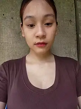 -Hicici- online show from April 15, 2026, 1:55 am