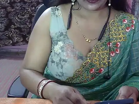 Snapshot of PINKI_012 chatting on March 16, 2026, 6:28 am PINKI 012 online show from March 16, 2026, 6:28 am
