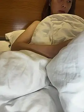 Aytc9989 online show from April 3, 2026, 9:49 am